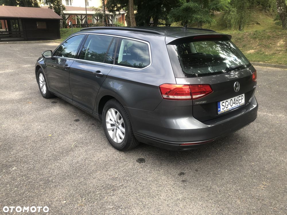 Volkswagen Passat Variant 1.6 TDI (BlueMotion Technology) Comfortline - 10