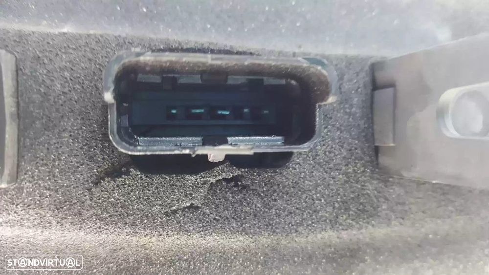 FAROLIM TRASEIRO DIREITO NISSAN MICRA III 2004 -B6550AX720 - 1