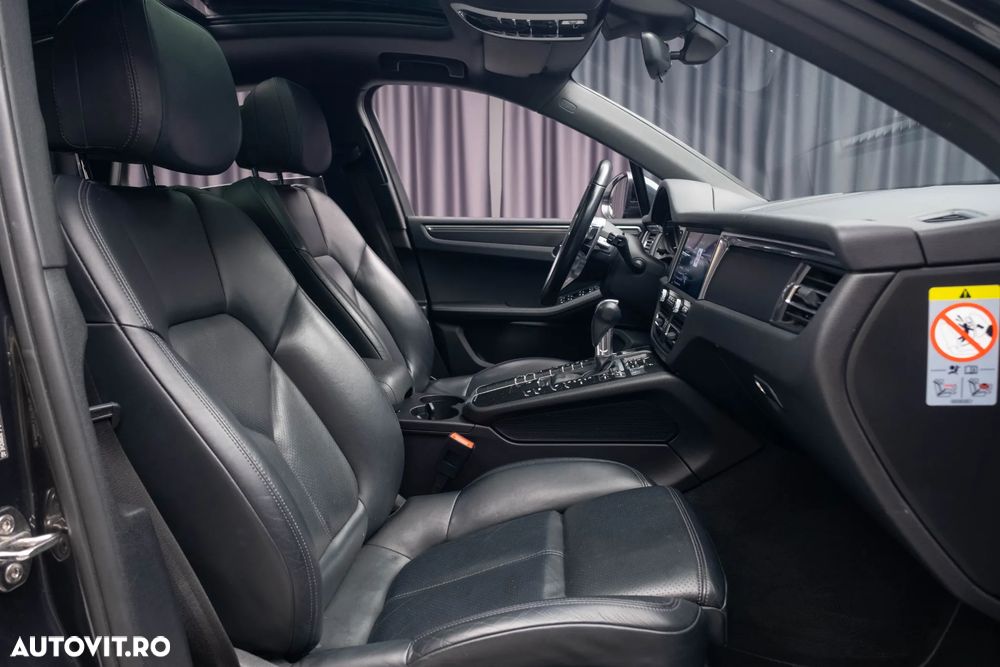 Porsche Macan Standard - 28