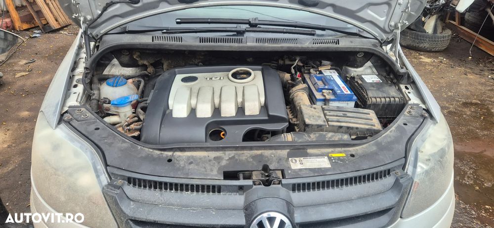 Piese Vw Golf 5 Plus 1.9 TDi diesel - 3