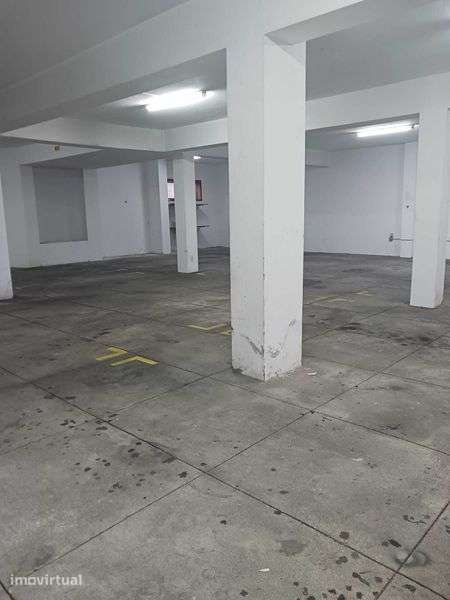 Arrenda Armazém com escritório e casa de banho completa - Grande imagem: 5/8