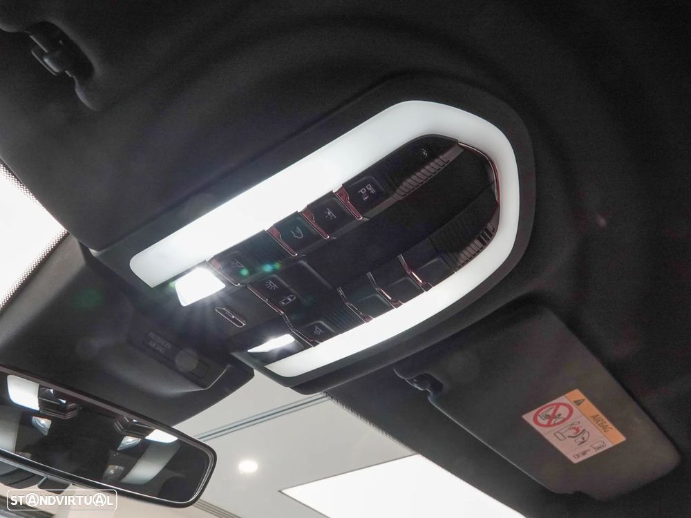 Porsche Macan 2.0T - 22