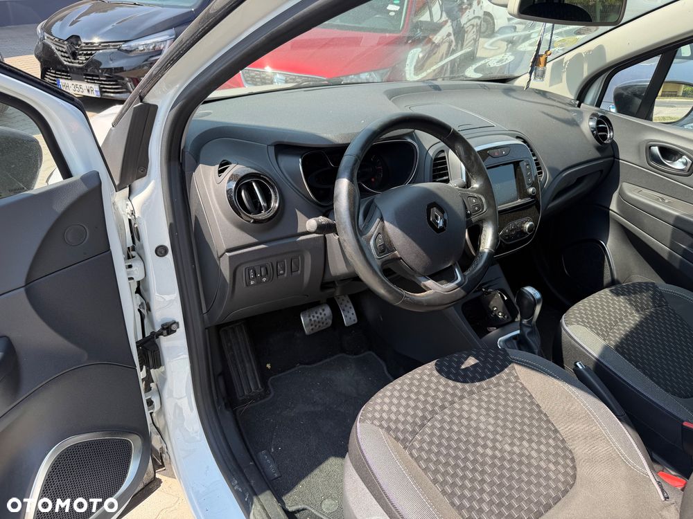 Renault Captur - 18