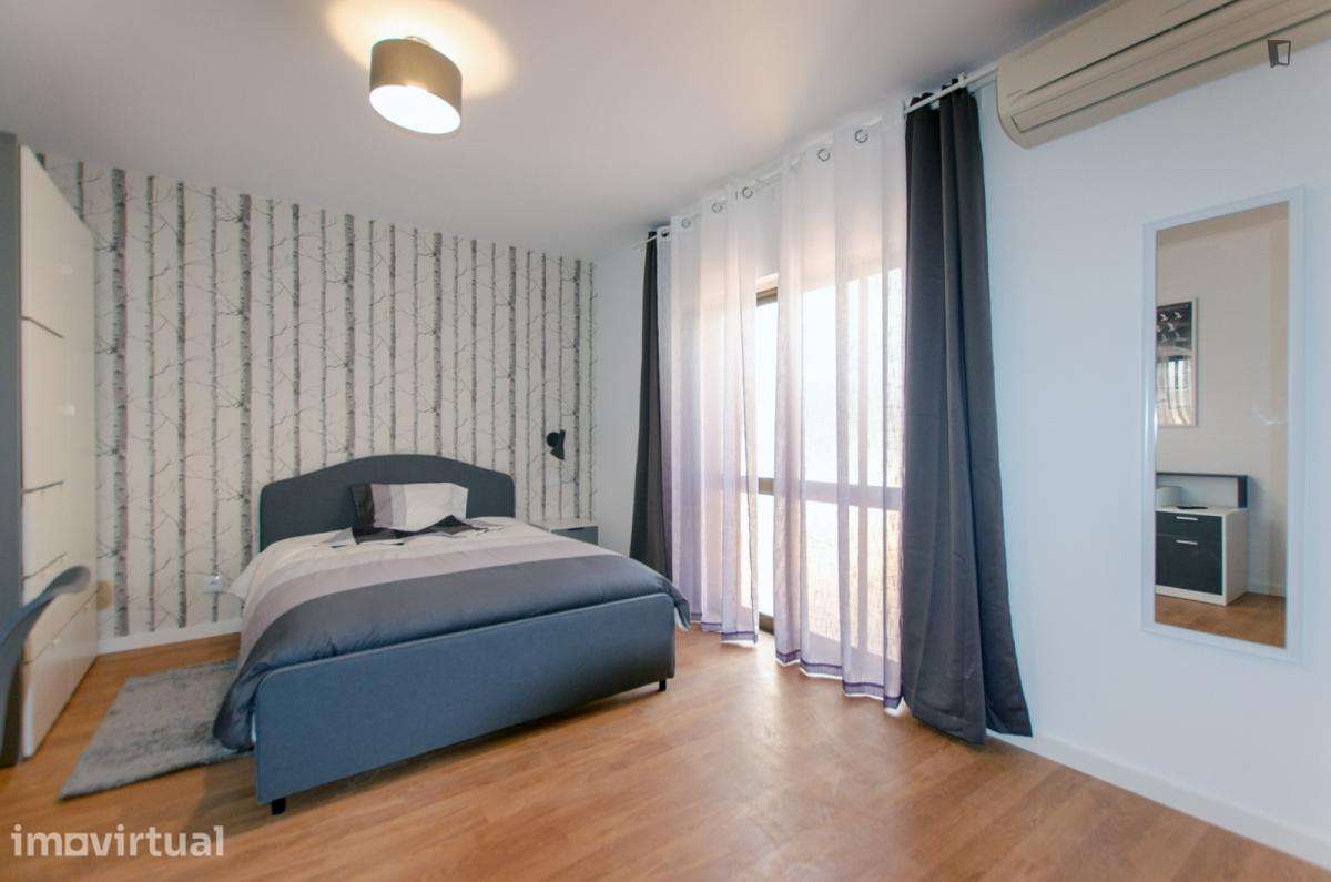 Quarto - localizado em Oeiras Lisbon - Grande imagem: 4/20
