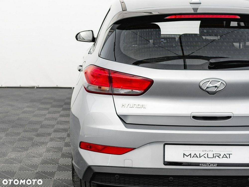 Hyundai i30 1.5 DPI Classic + - 12