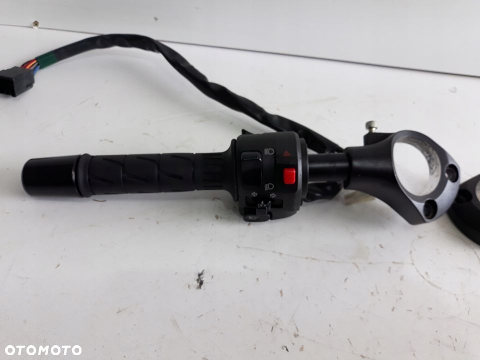 KAWASAKI ZX-14 ZZR 1400 KIEROWNICA PRAWA LEWA - 2