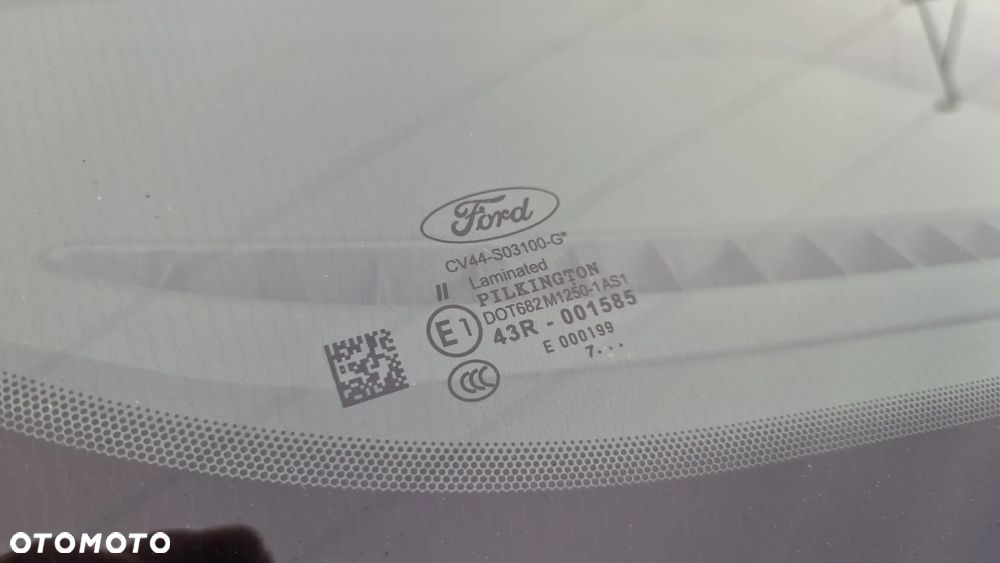Ford Kuga 1.5 EcoBoost 2x4 Titanium - 31