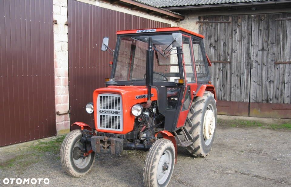 Ursus C330 - 8