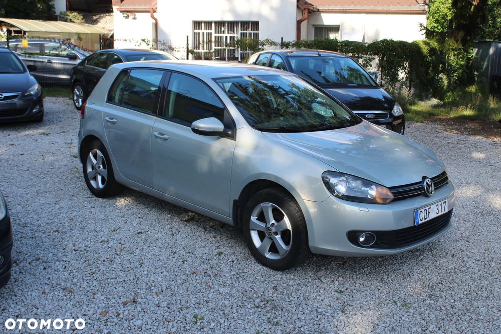 Volkswagen Golf VI 1.6 Comfortline - 5