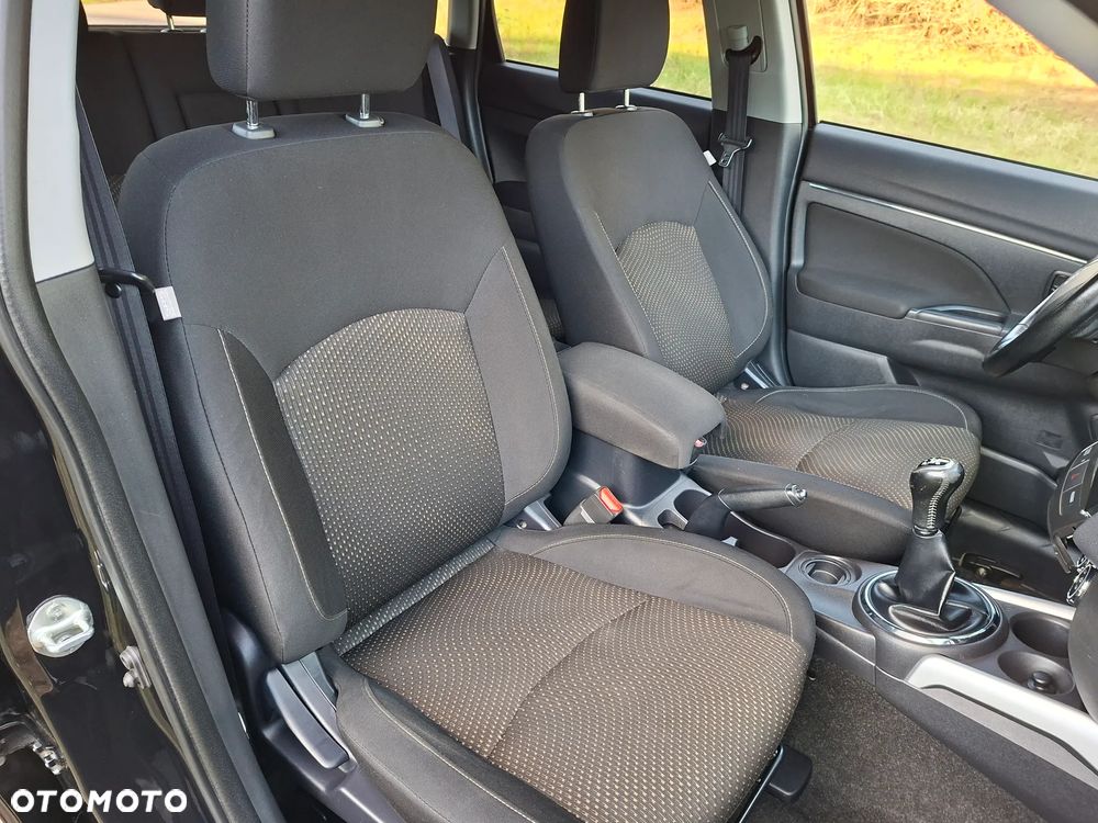 Mitsubishi ASX 1.6 2WD Edition - 31