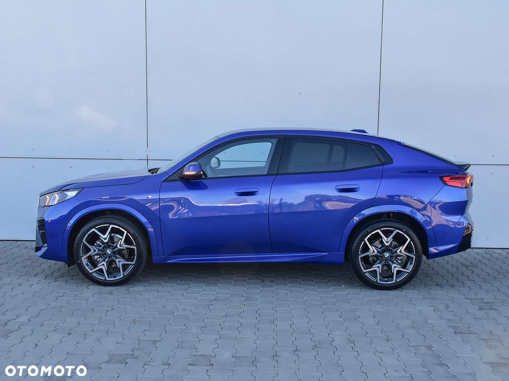 BMW X2 sDrive18d - 8