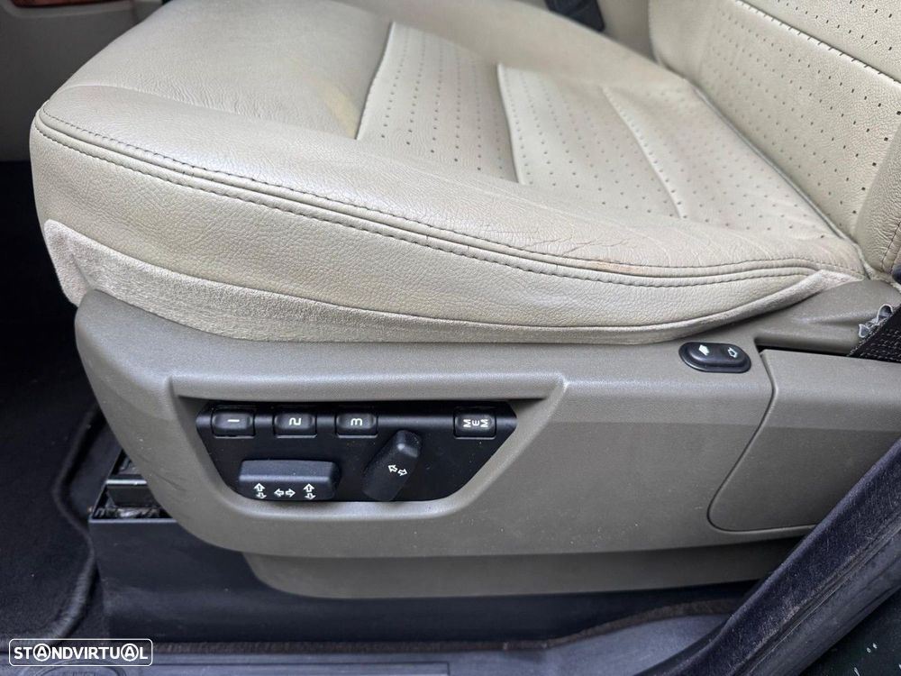 Land Rover Discovery TD V6 Aut. HSE - 11