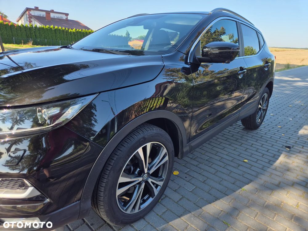 Nissan Qashqai 1.3 DIG-T N-Connecta - 26
