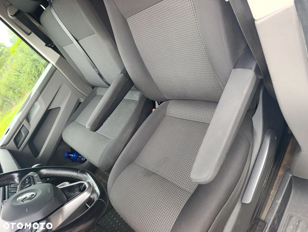 Volkswagen Transporter - 14