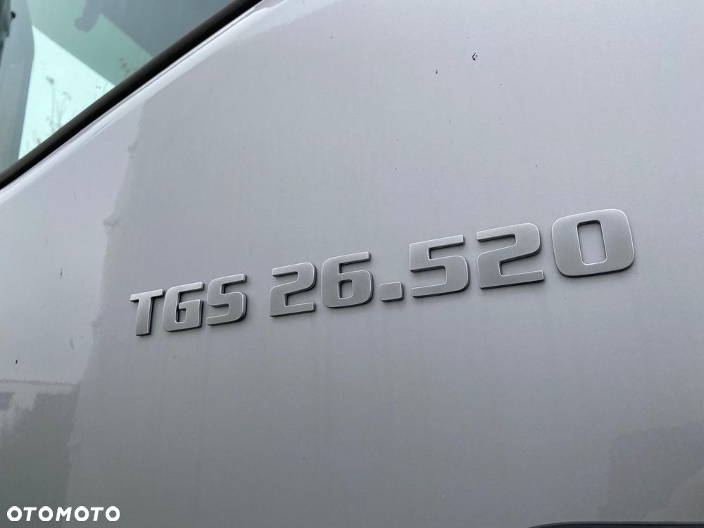 MAN TGS 26.520 - 12