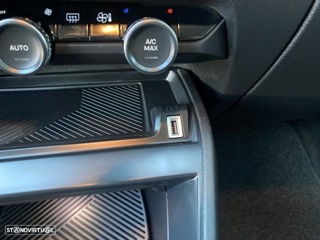 Citroën C4 1.2 Hybrid Plus e-DSC6 - 28