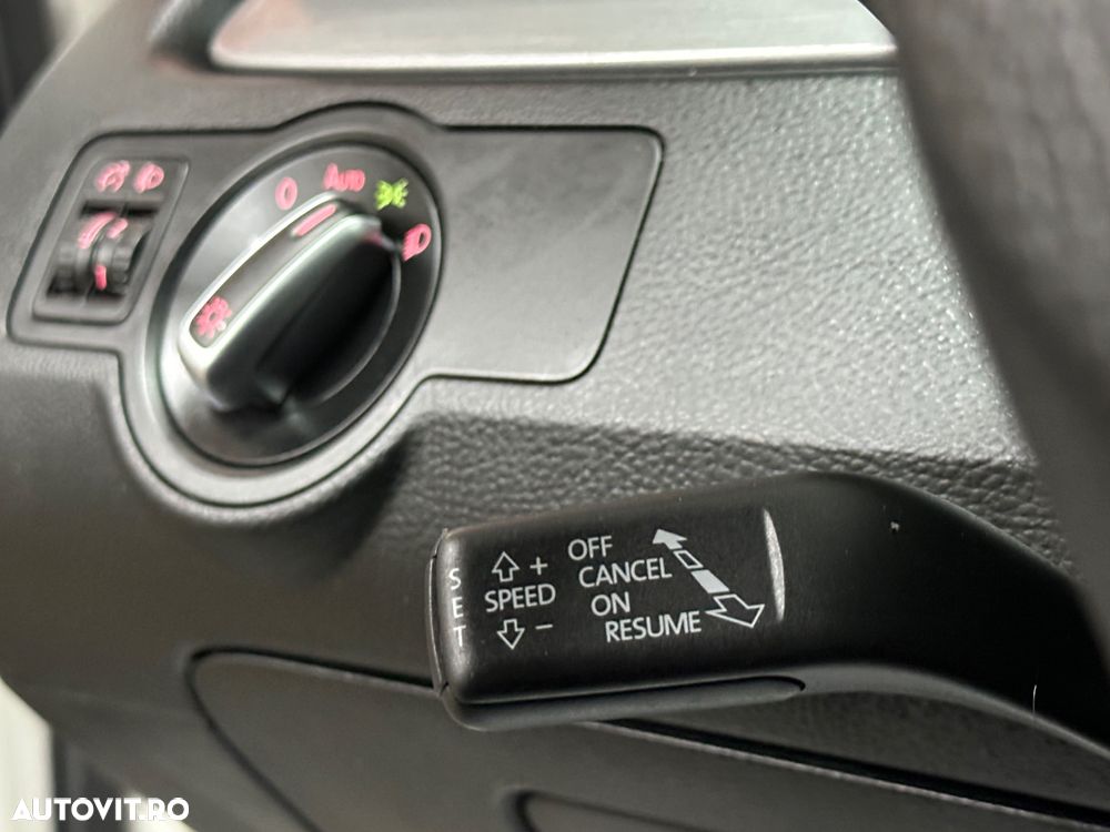 Volkswagen Passat 2.0 Blue TDI DSG SCR Comfortline - 13