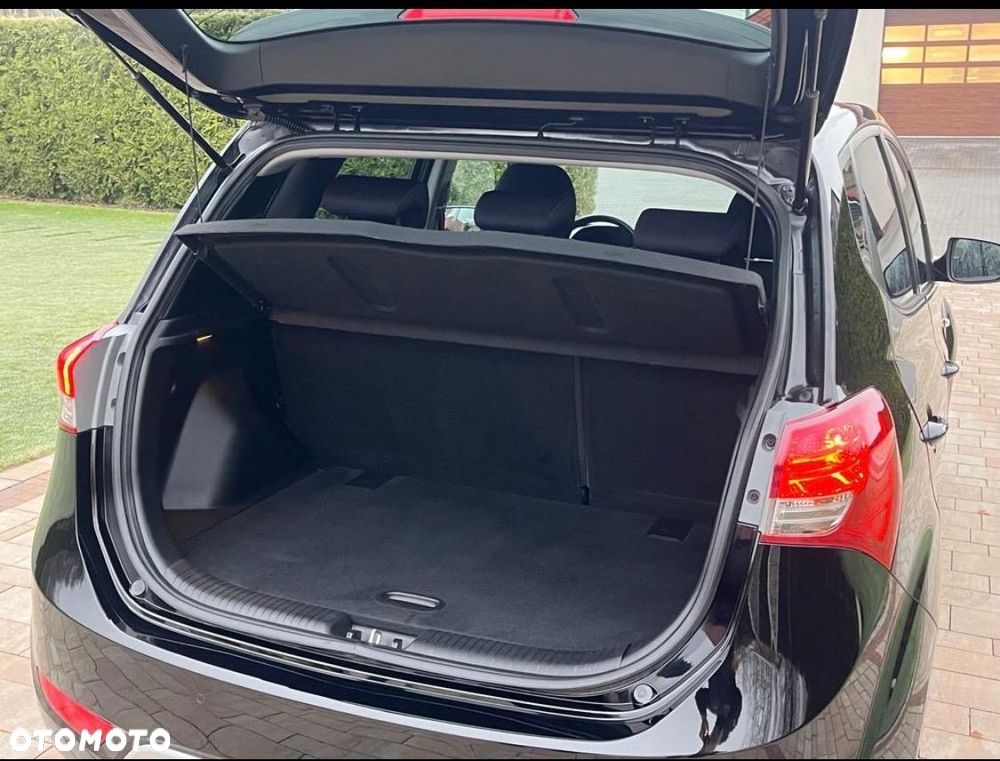 Hyundai ix20 1.4 Trend - 34