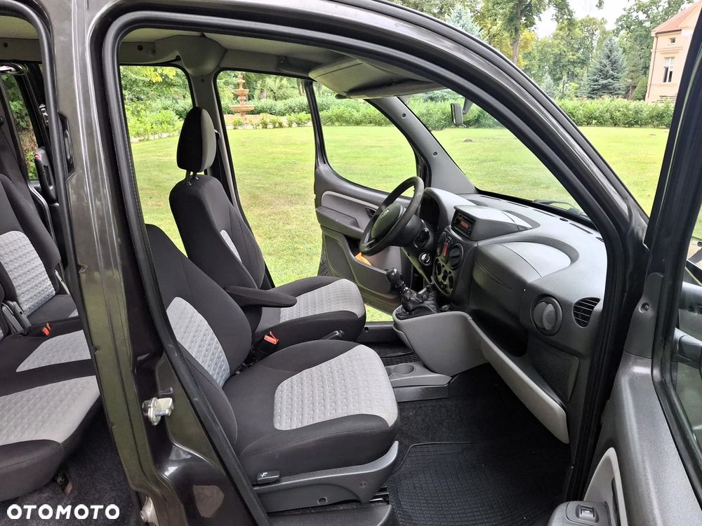 Fiat Doblo 1.4 8V Family - 22