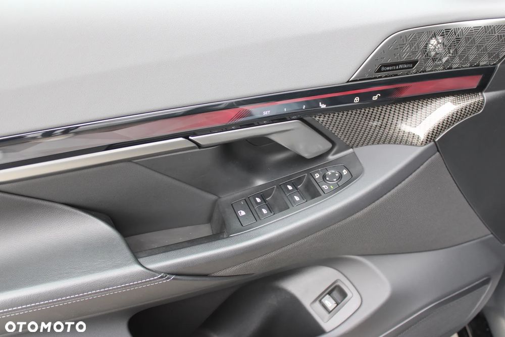 BMW Seria 5 550e xDrive PHEV M Sport - 26