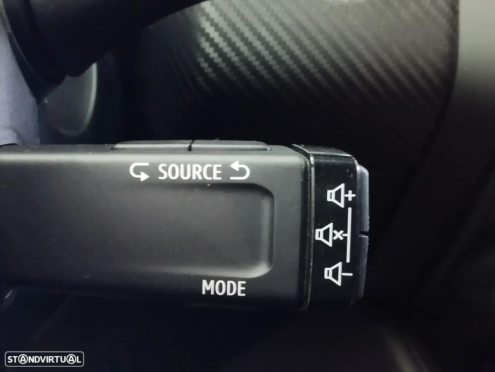 Renault Clio 1.5 Blue dCi RS Line - 25