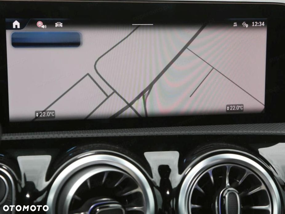 Mercedes-Benz Klasa A 250 4-Matic AMG Line 8G-DCT - 9