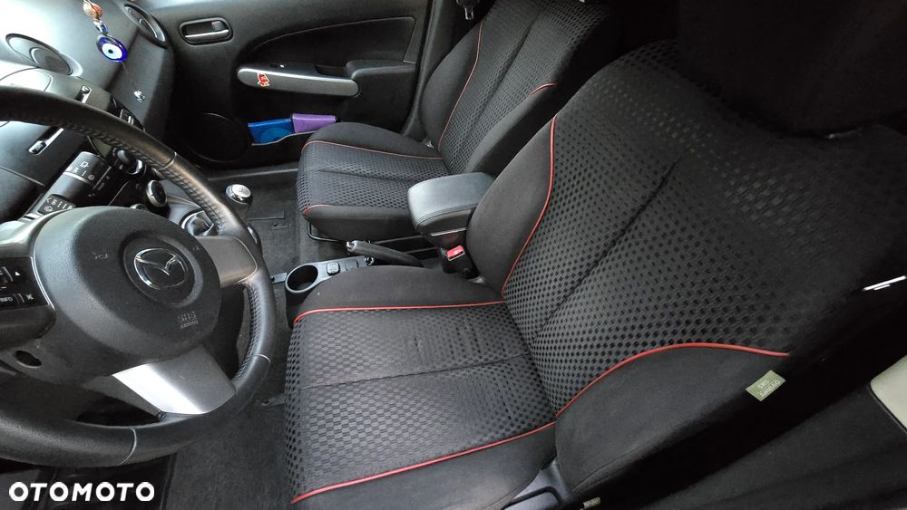 Mazda 2 1.3 MZR Active - 4