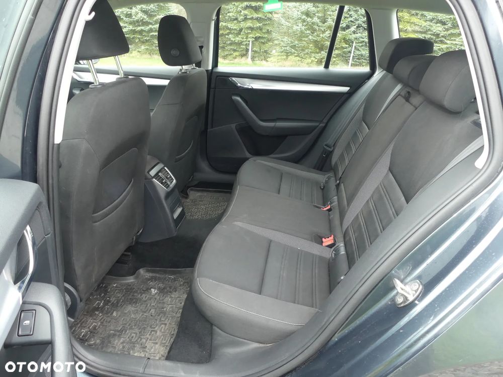 Skoda Octavia 1.6 TDI SCR Style - 17