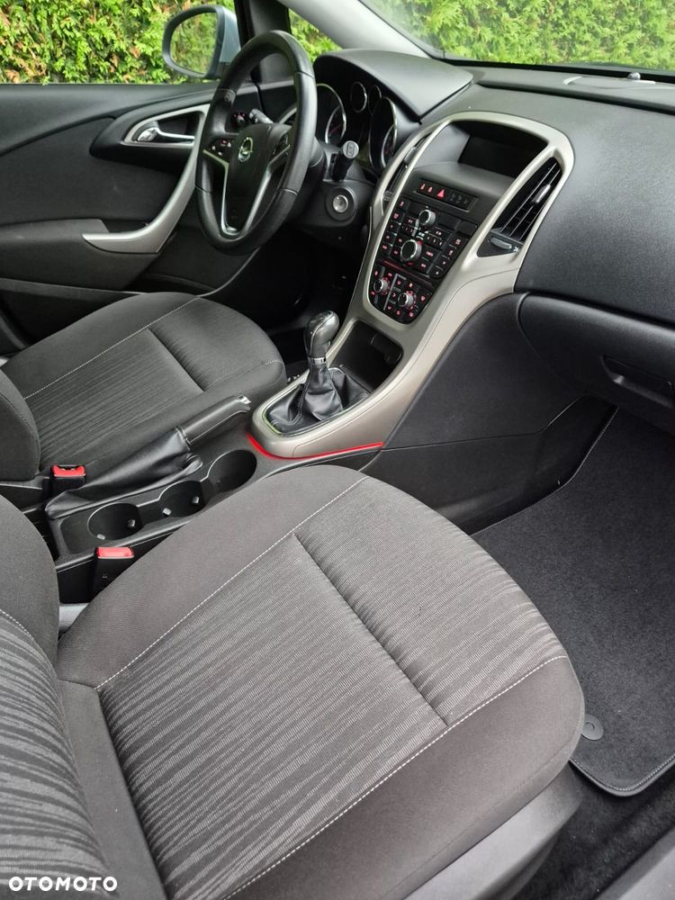 Opel Astra - 12