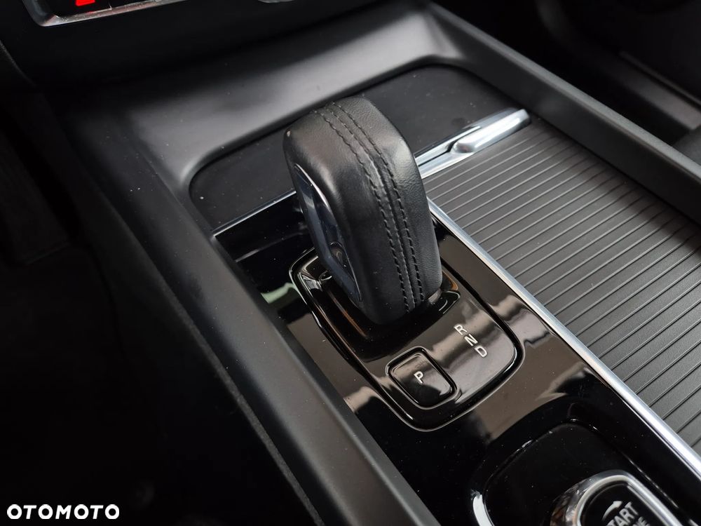 Volvo XC 60 B4 B Inscription - 19