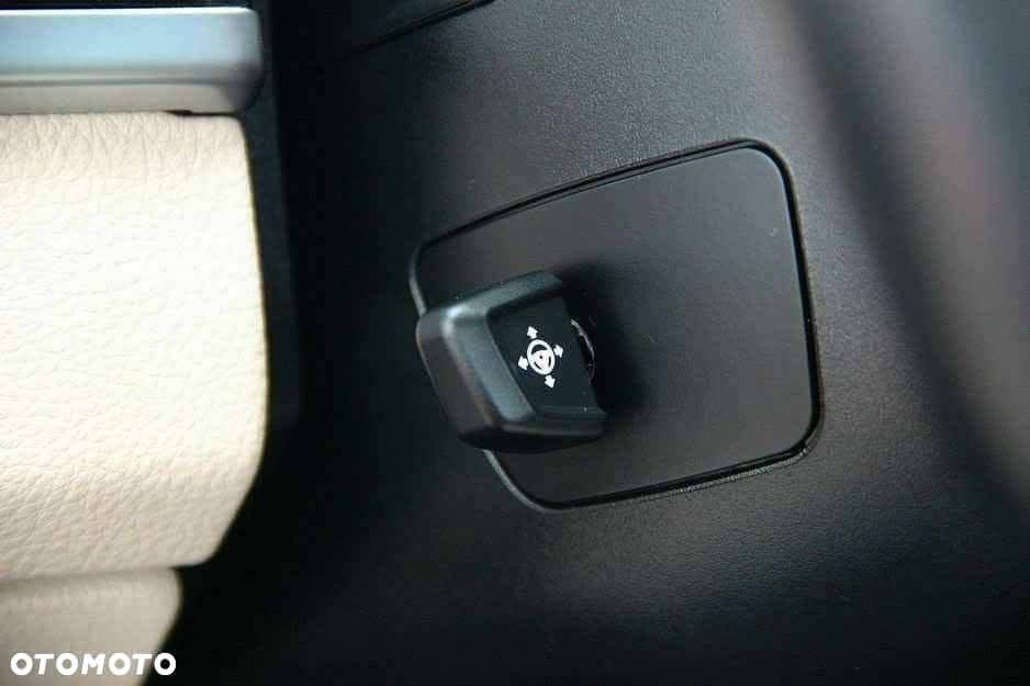 BMW Seria 5 - 29