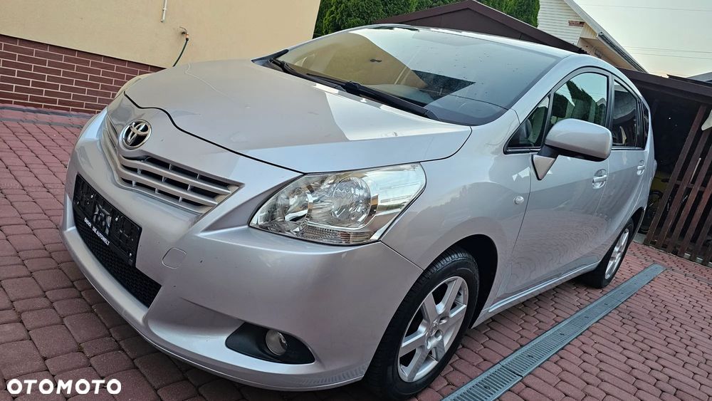 Toyota Verso 1.6 7-Sitzer Comfort - 11