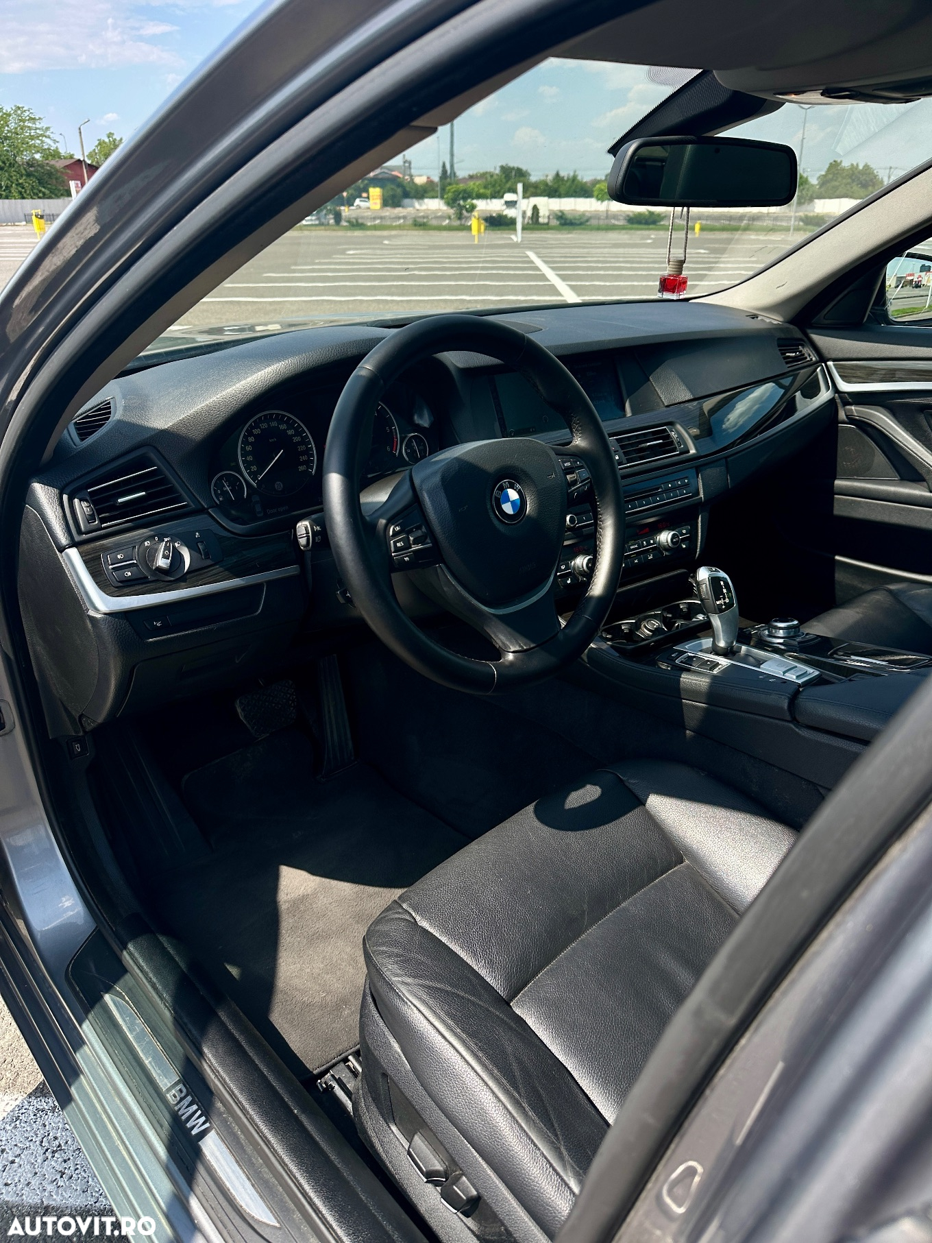 BMW Seria 5 520d - 5