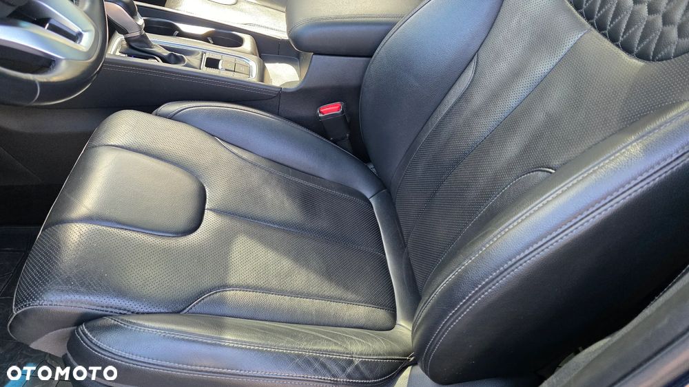 Hyundai Santa Fe 2.0 CRDi Platinum 4WD 7os - 24