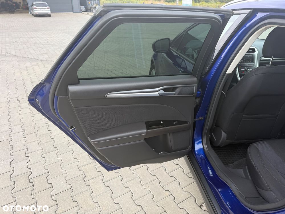 Ford Mondeo 2.0 TDCi Titanium - 20