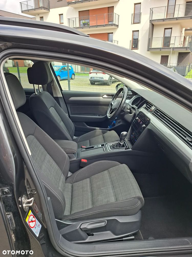 Volkswagen Passat Variant 2.0 TDI EVO Business DSG - 18