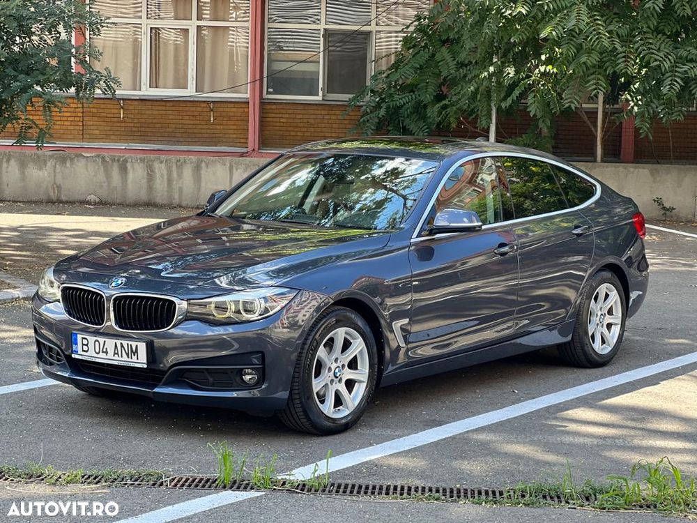 BMW Seria 3 320d Aut. Luxury Line - 1