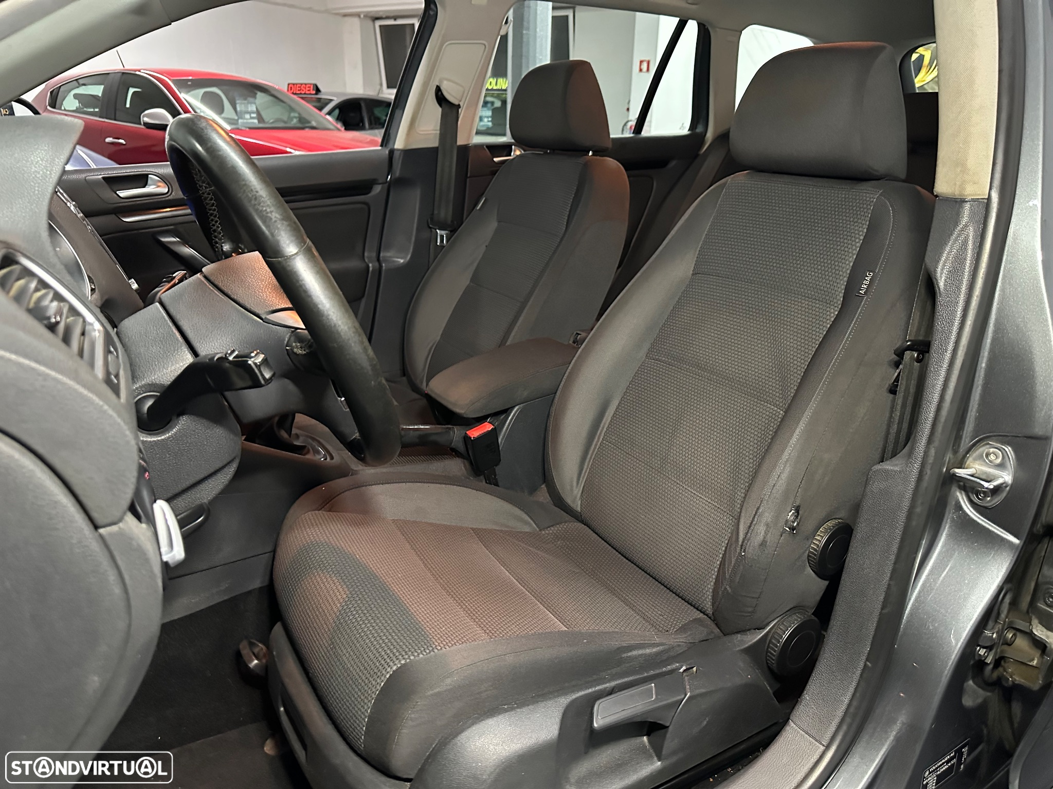 VW Golf Variant 1.6 TDi (BlueMotion ) Trendline - 12