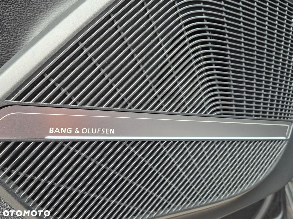 Audi Q5 40 TDI quattro S tronic S line - 23