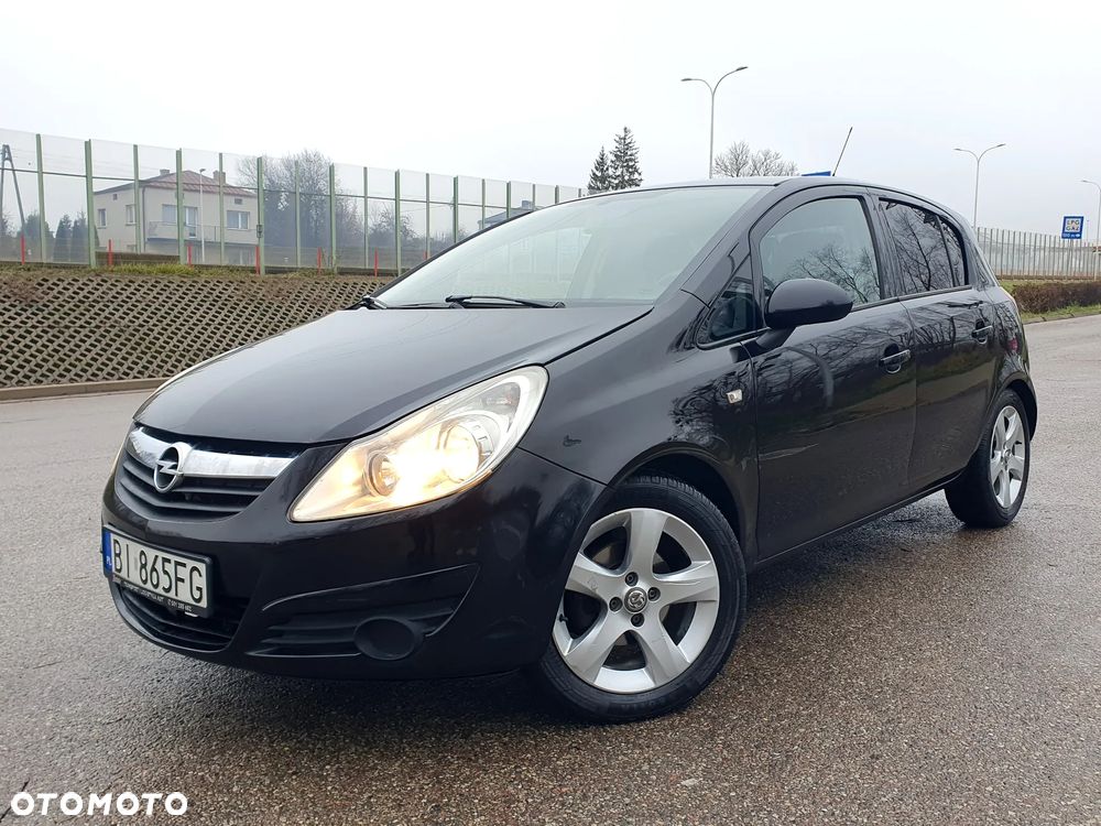 Opel Corsa 1.2 16V Cosmo - 1