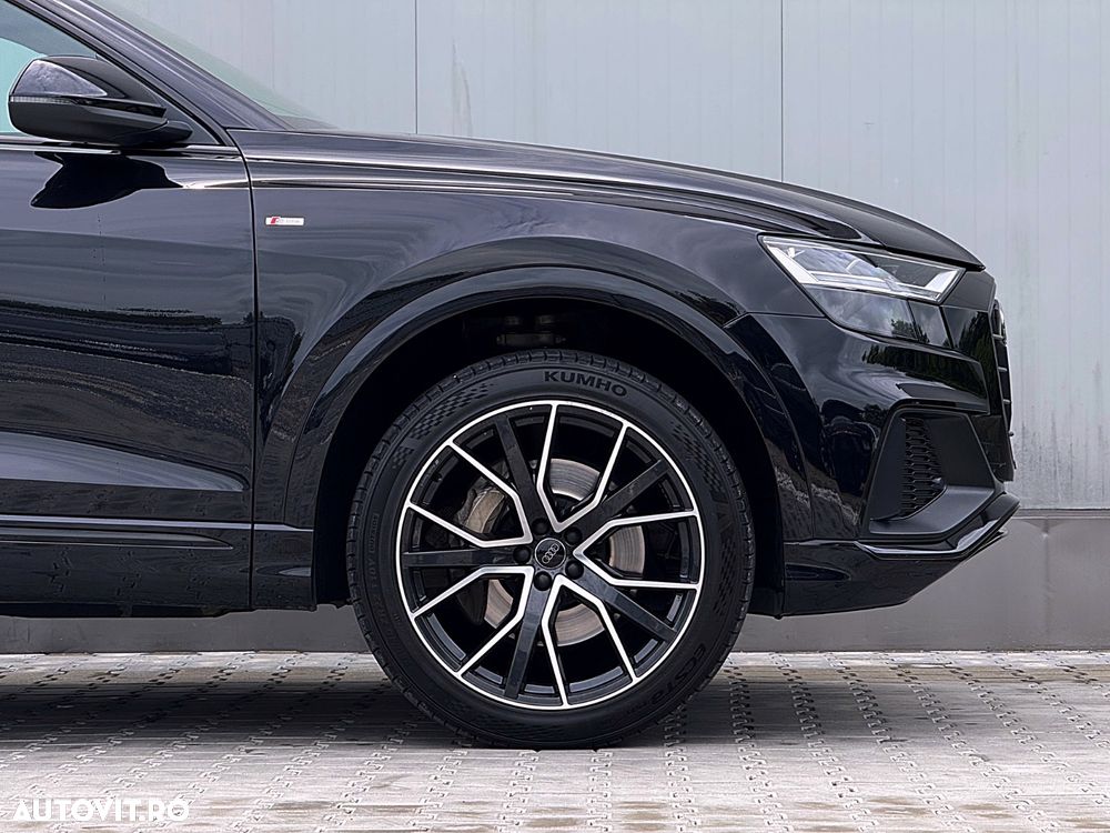Audi Q8 - 13
