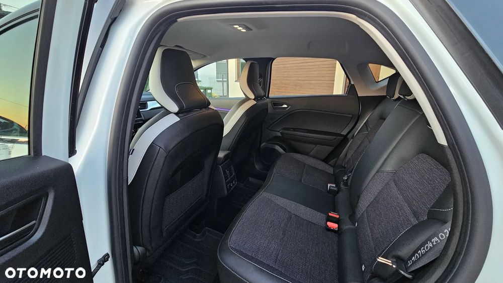 Renault Captur TCe Mild Hybrid 140 EDC GPF TECHNO - 10