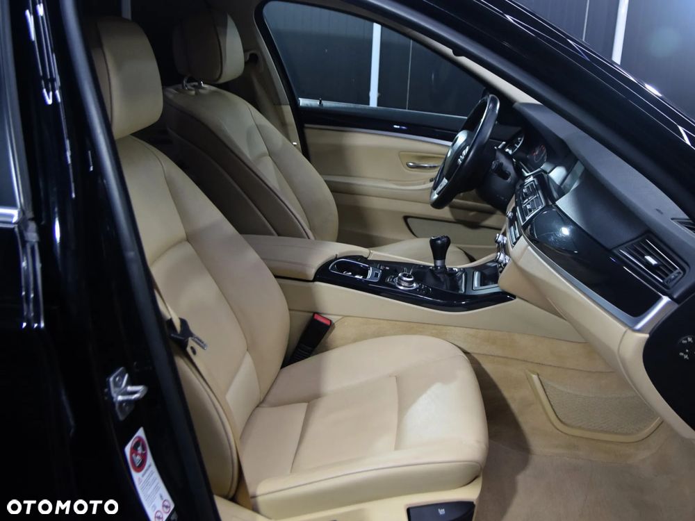 BMW Seria 5 520d - 21