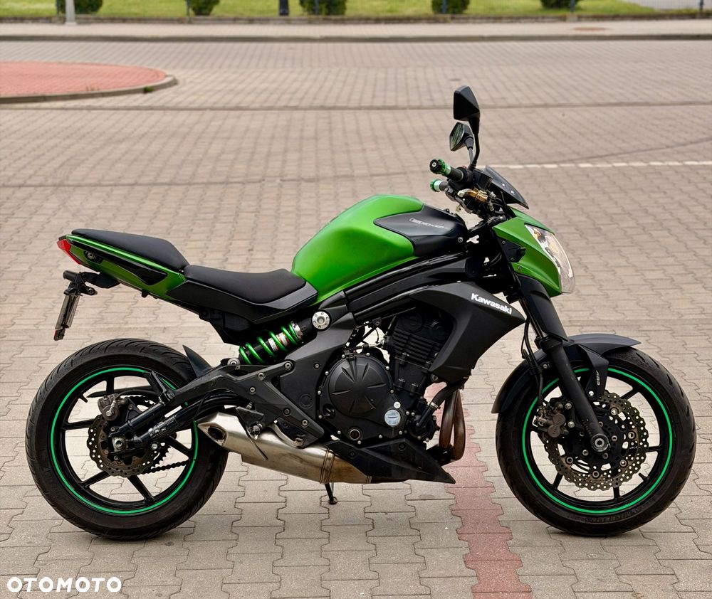 Kawasaki ER - 9