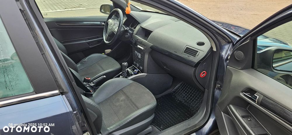 Opel Astra - 9