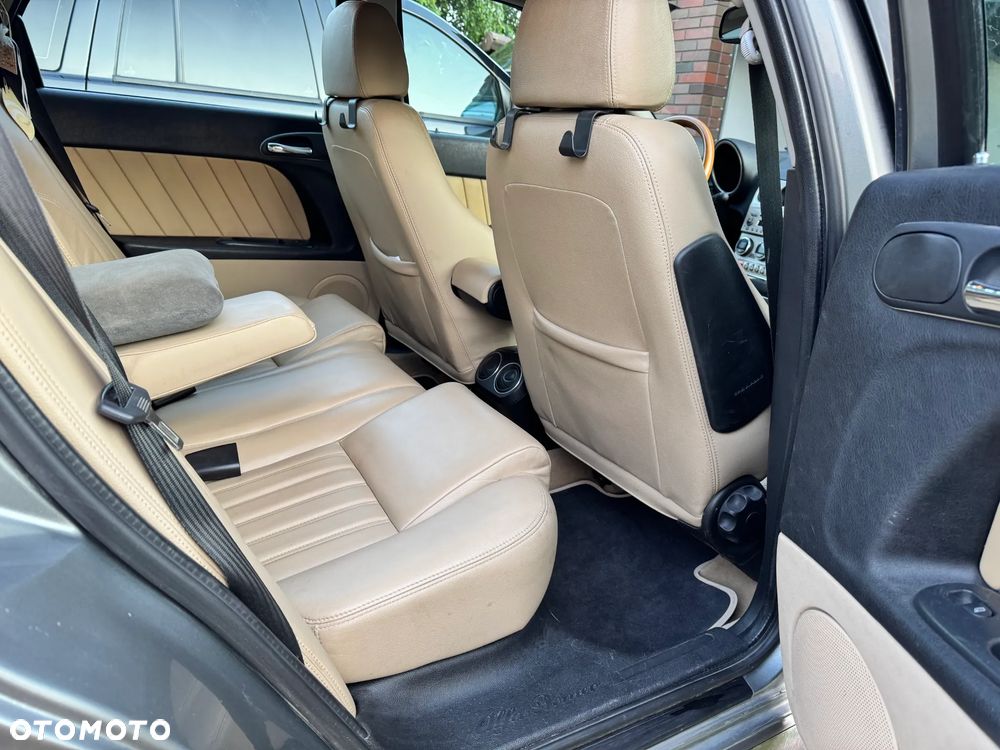 Alfa Romeo 156 Crosagon Q4 1.9 JTD 16V Progression - 4