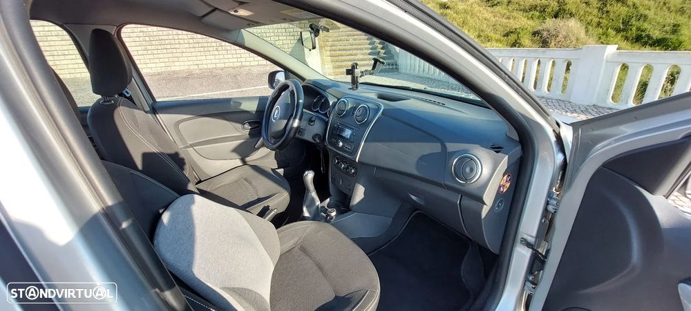 Dacia Logan 1.5 dCi Confort - 7