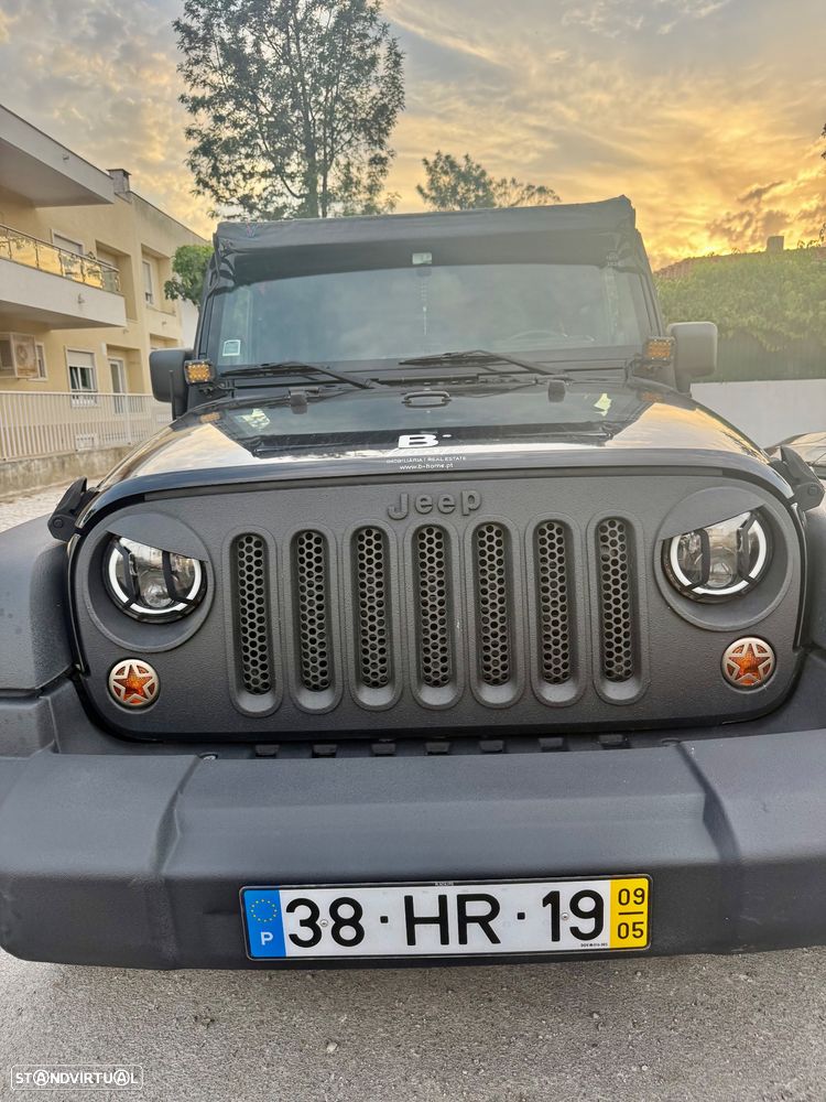 Jeep Wrangler 2.8 CRD ATX Sport - 22