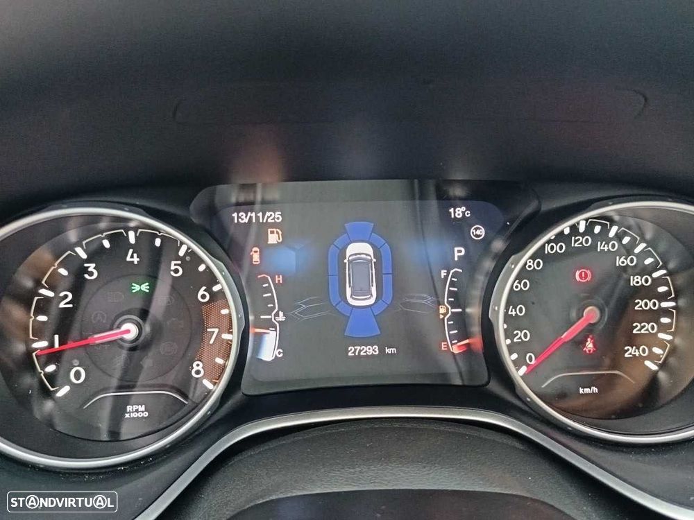 Jeep Compass 1.3 T Limited DCT - 14