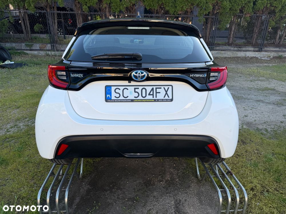 Toyota Yaris Hybrid 1.5 Premiere Edition - 6
